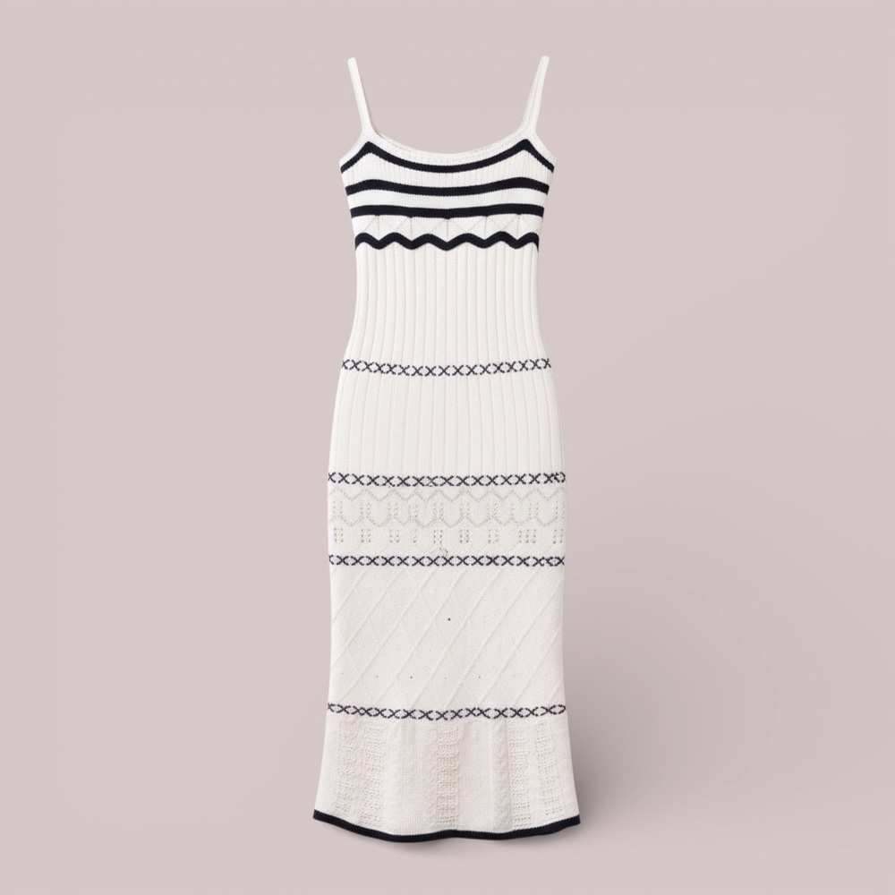 Knit B&W Bodycon Midi - Picture 3 of 4